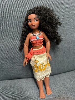 Disney Moana Doll with Brown Skin, Black Hair, Coral Top & Yellow Skirt